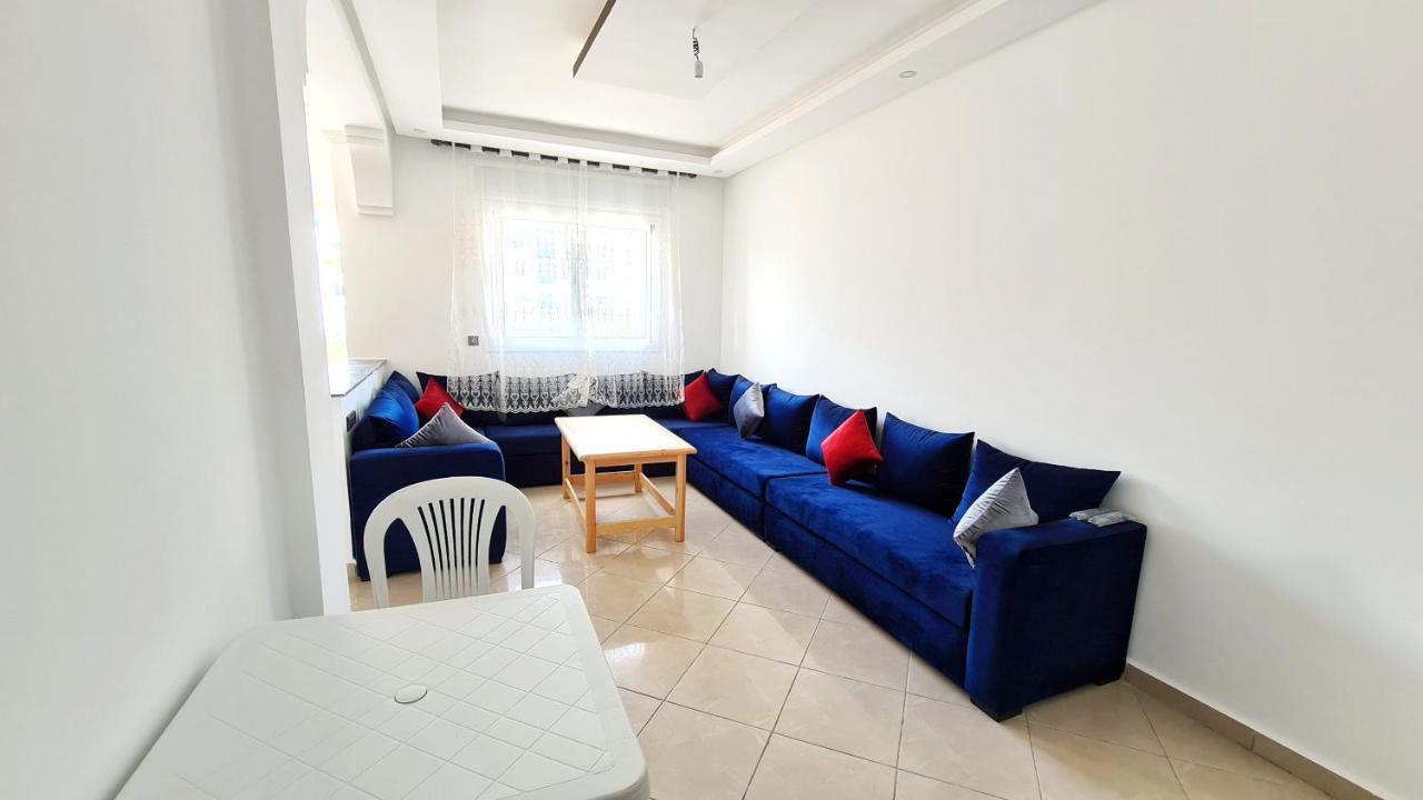 Enjoy Your Vacation Here, 1 Min To The Beach, Only For Families !! Martil Exterior foto