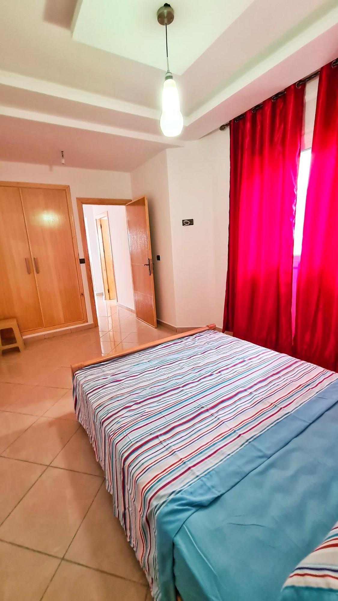 Enjoy Your Vacation Here, 1 Min To The Beach, Only For Families !! Martil Quarto foto